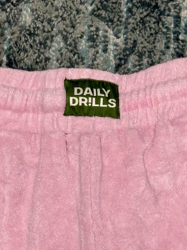 Daily Drills Terry Cloth Shorts M/L Taffy - Image 4