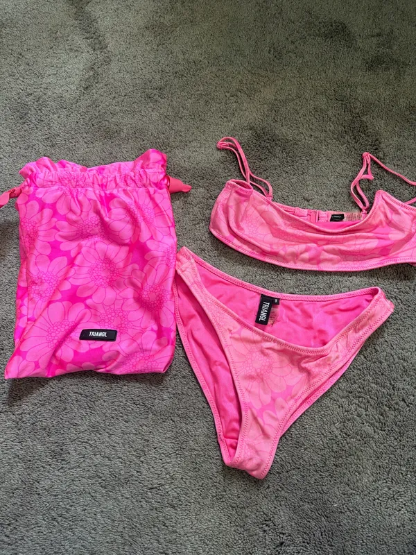 Triangl Bikini Set - Image 6