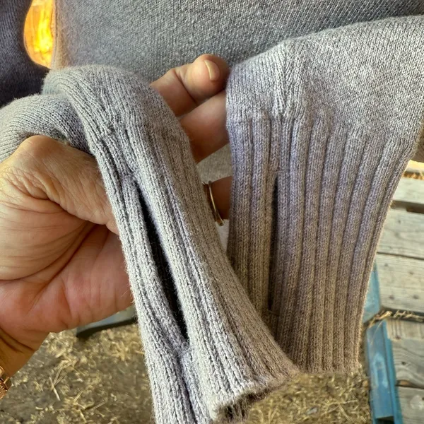 Lululemon Athletica Classic Gray Crew Neck Sweater XS - Image 2