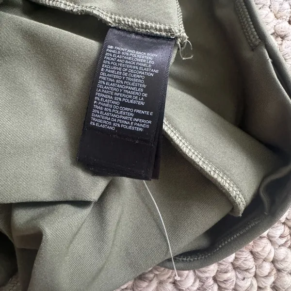 NWOT The North Face Dayology Mid-Rise 7/8 Tight Women’s Size XL Mesh Detail - Image 6