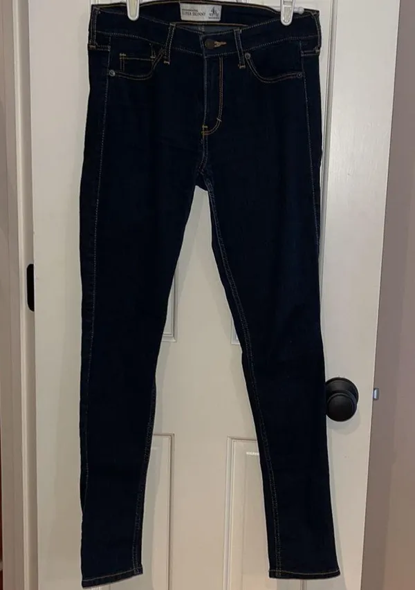 Abercrombie & Fitch Skinny Jeans - Image 2