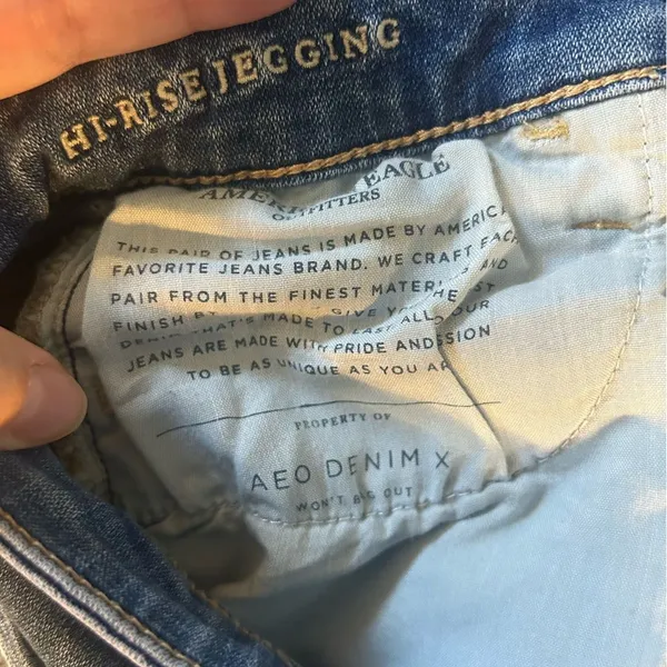 American Eagle Outfitters Light Blue Distressed Skinny Jeans | Size 4 Short - Image 10