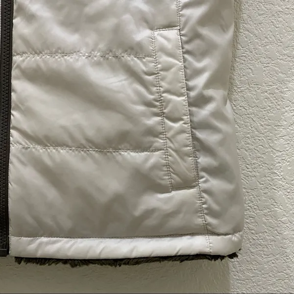 The North Face Mossbud Reversible Vest Jacket M - Image 6