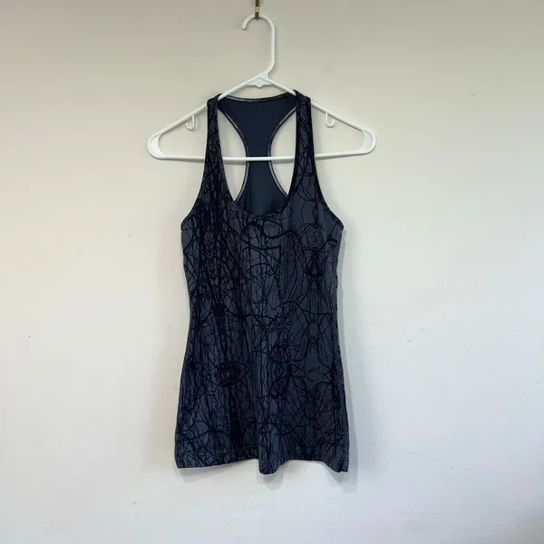 Lululemon Cool Racerback Tank Gray and Black 4 Women - Image 2