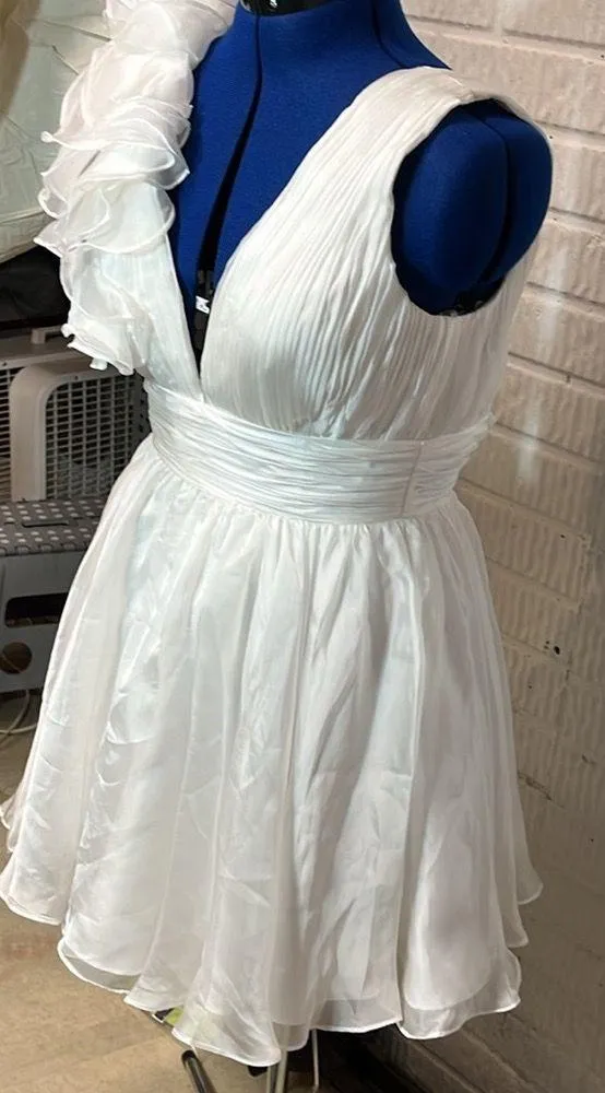 Mac Duggal Party Dress - Image 2
