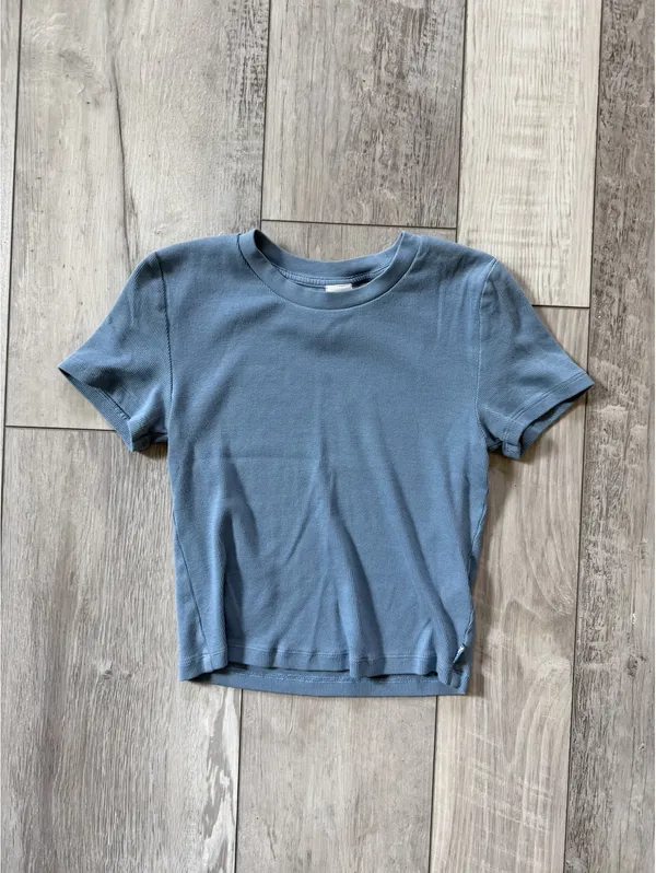 Aritzia TNA HomeStretch Rib Crew Y2K Fitted Ribbed Cotton Babydoll tee size xs - Image 2