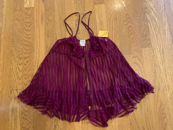 Sexy see through burgundy top size 32 - Image 8