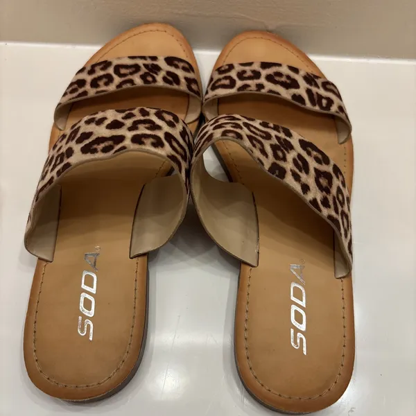 Soda Cheetah Leopard Print Pattern Double Strap‎ Slide Sandals Sz 5.5 - Image 7