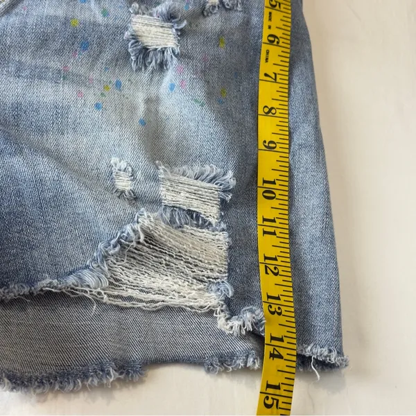 Women’s Judy Blue Denim Frayed Paint Splash Shorts Size L - Image 13