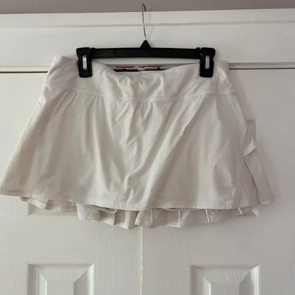 Lululemon Pace Setter Skirt White Pleated Running Tennis Skort Size‎ 8 Regular - Image 2