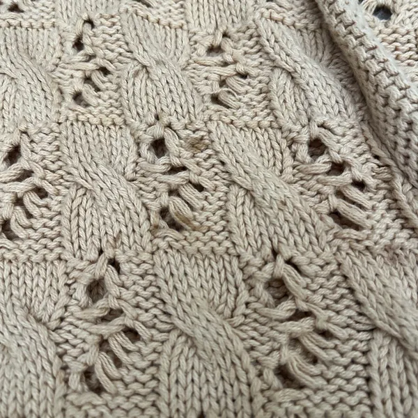 Womens Grannycore Cable Knit Fisherman Vneck Sweater Size 2 Chunky Tan button - Image 10