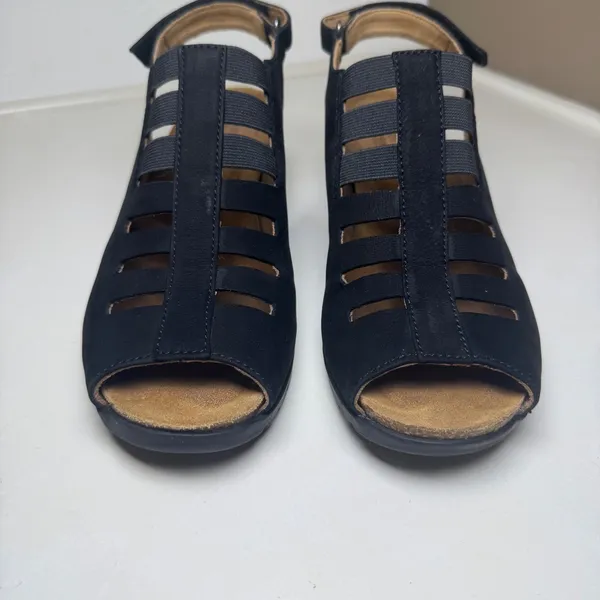 Comfortiva Women‎ Black Leather Wedge Sandals Pillowtop Memory Foam CT0026101 9M - Image 3