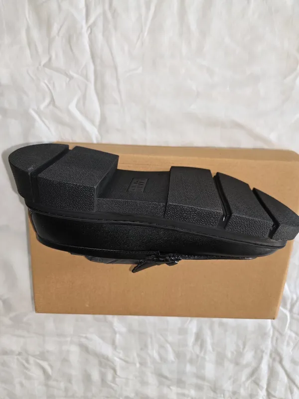 Men’s Black Leather Chain Loafer Size 9.5 - Image 9
