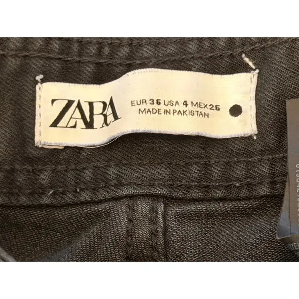 Zara Black Wide Leg Raw Fray Hem High Rise Jean Size 4 Stretch Patch Pockets EUC - Image 3