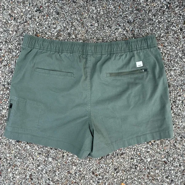 Vuori Women's Green Shorts - Image 3