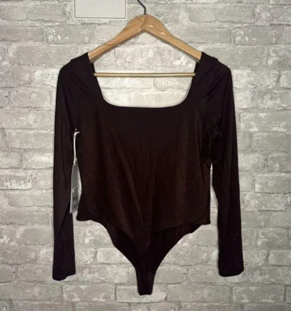 Lululemon Nulu Square Neck Long Sleeve Bodysuit Thong Cut NWT Size Large (FRPR) - Image 5