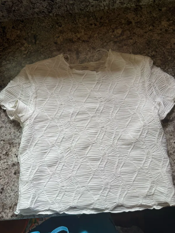 white short - Image 3