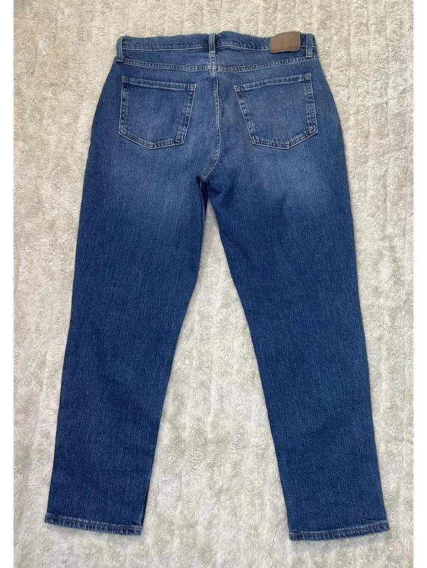 Aeropostale Mom Jean medium wash denim jeans Size 12 high rise vintage-inspired - Image 7