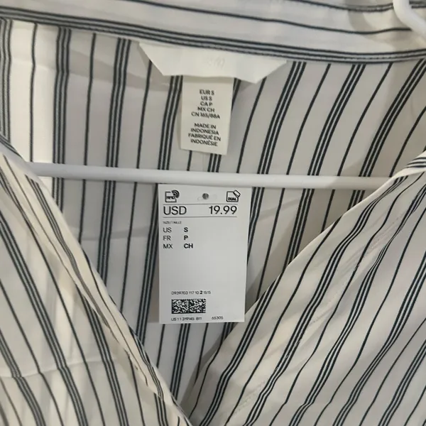 H&M Navy and White Striped Button-Down Shirt - Image 3