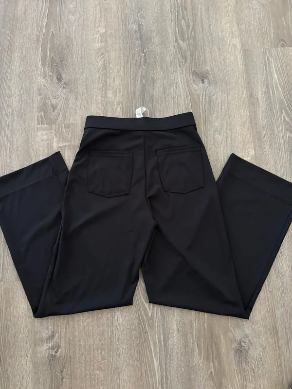 NWT Halara Black DayStretch High Waisted Pockets Straight Leg Casual Pants (S) - Image 6