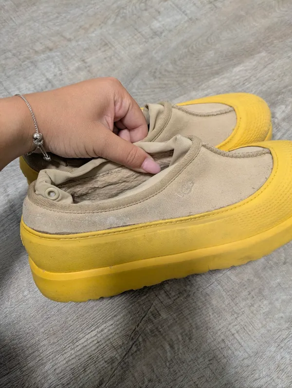 UGG Tasman Waterproof Hybrid Slip-On - Image 4