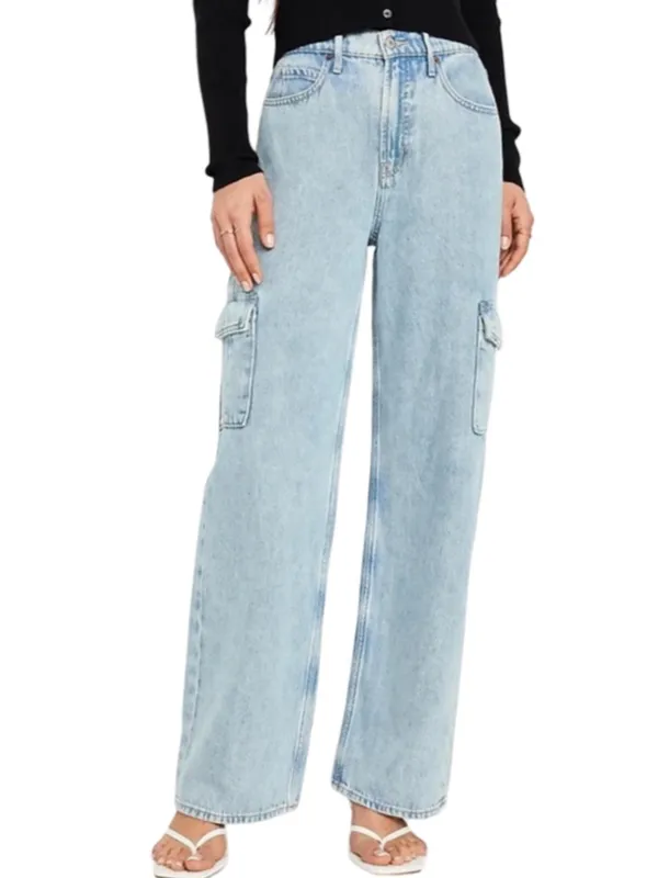 Old Navy Extra High-Waisted Sky-Hi Wide Leg Cargo Jeans - Light Wash 10 - Image 2