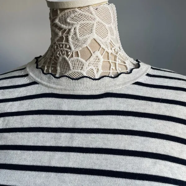 Banana Republic‎ Nautical Striped Crewneck Frilly Sweater sz Small Petite - Image 2