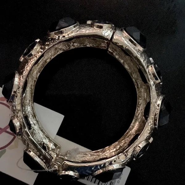 Amrita Singh Shelter Island gold hammered brass and black beveled stones bangle bracelet. NWT - Image 9