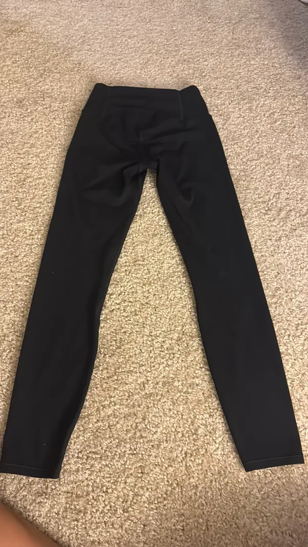Vuori Leggings - Image 5