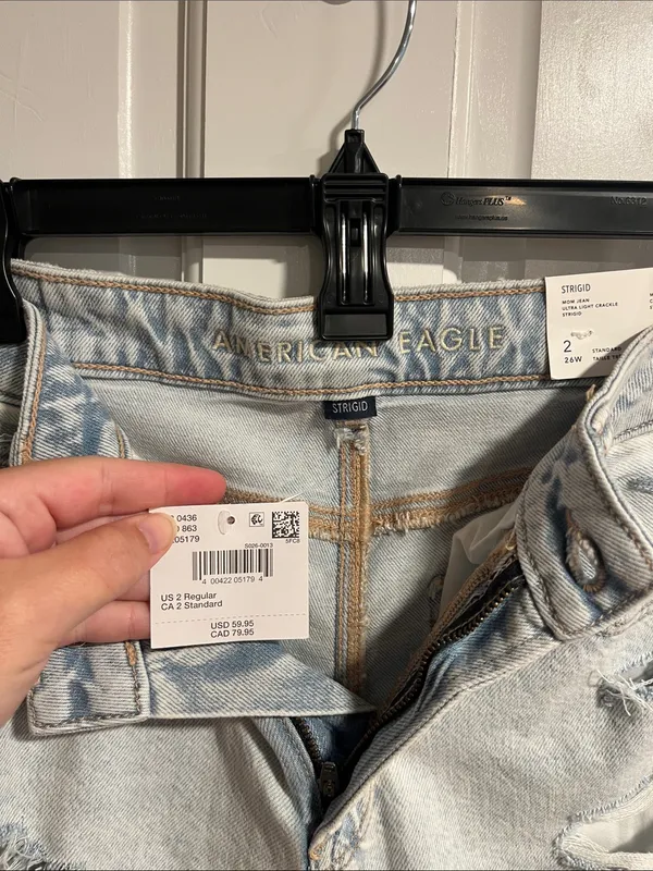 American Eagle Super High-Rise Mom Jean Strigid Size 2 NWT - Image 3