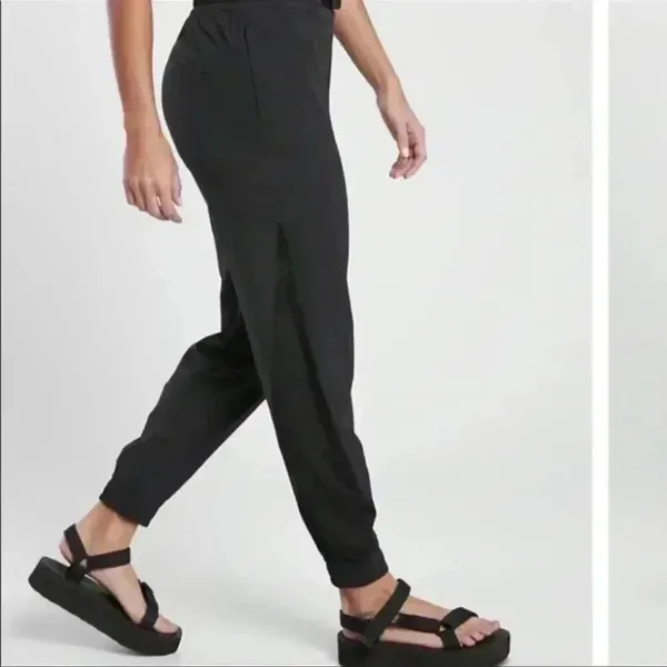 Athleta Quest Jogger Pant size 4 - Image 10