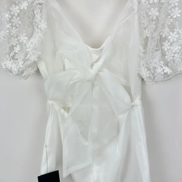 Lulus Charming Potential White Organza Backless Puff Sleeve Mini Dress M NWT - Image 12