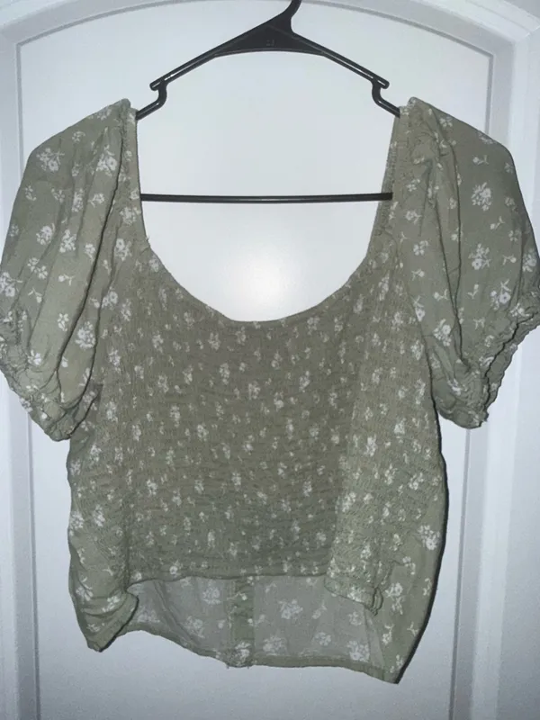 Hollister Top - Image 3
