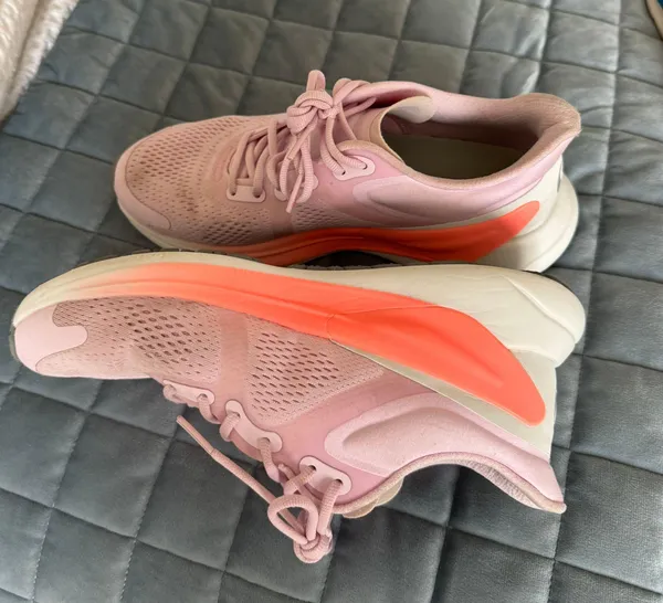 Shoes - Image 4