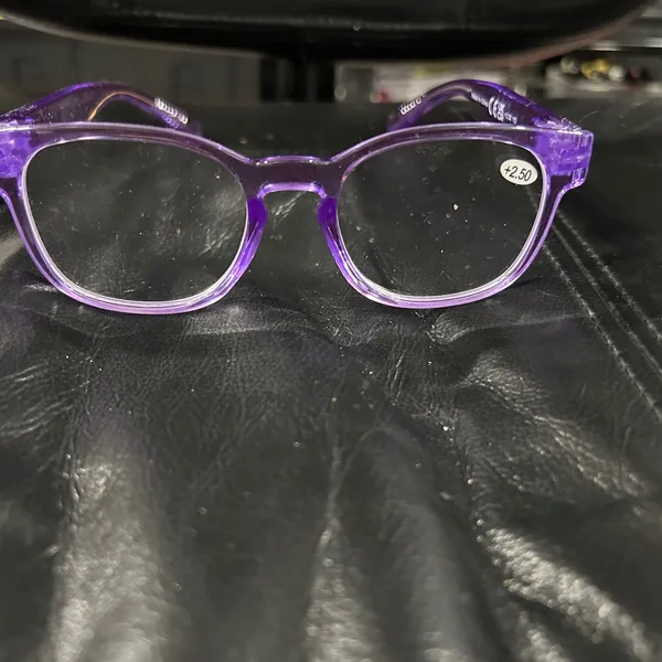 Purple Reading Glasses 2.50 - Image 2