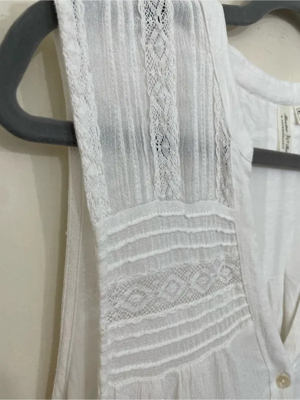 Anthropologie Meadow Rue Sleeveless Blouse Size 14 White Romantic Boho Lace - Image 5