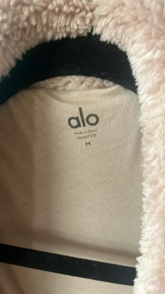 Alo Sherpa Coat - Image 5