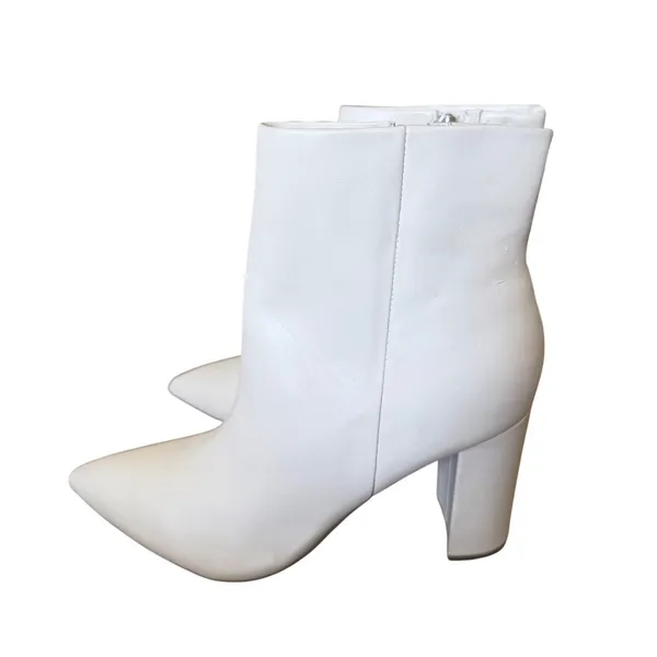 Marc Fisher Olorena White Leather Pointed Toe Block Heel Ankle Boots Size 8.5M - Image 2