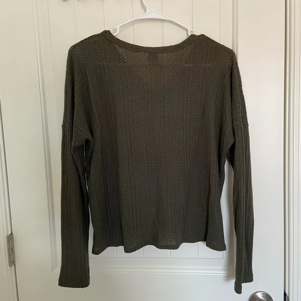 EUC | Paper Crane women’s knitted button down knotted‎ top — small - Image 6