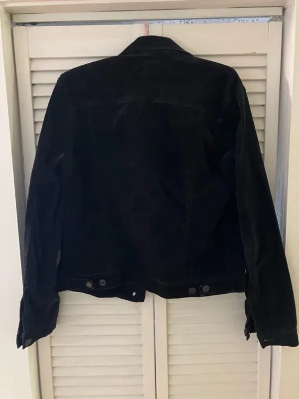 Gap Icon Velvet Jacket in True Black Small Collared Button Down Boxy Denim - Image 7