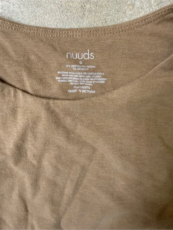 NUUDS Long Sleeve Crewneck Bodysuit Color- Cinnamon Size Small - Image 3