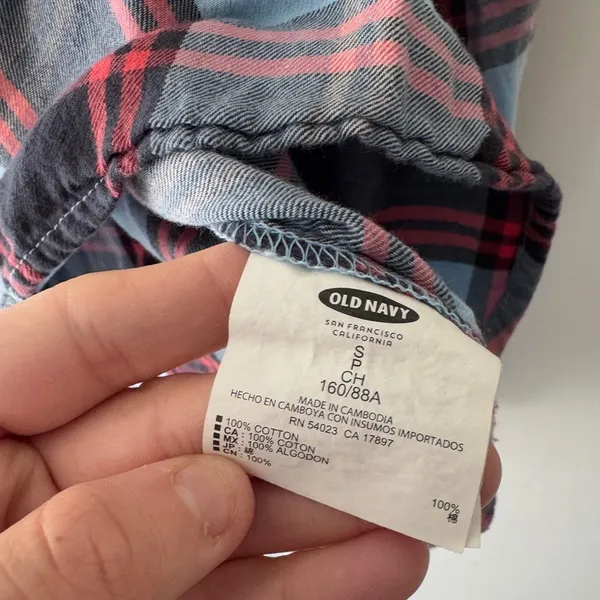 Old Navy‎ Blue and Red 100% Cotton Plaid Flannel Long Sleeve Shirt - Image 7
