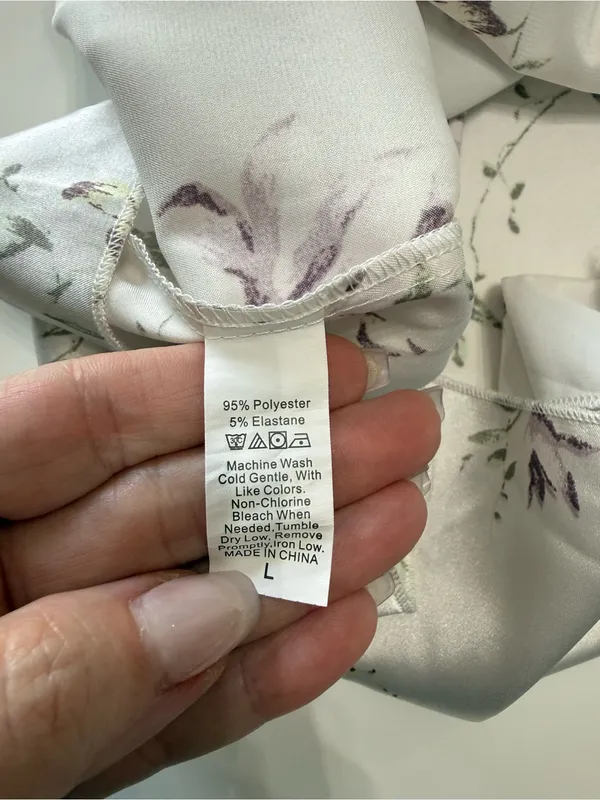 White Satin Floral Slip Chemise with Adjustable Straps Size Large NWOT - Image 6
