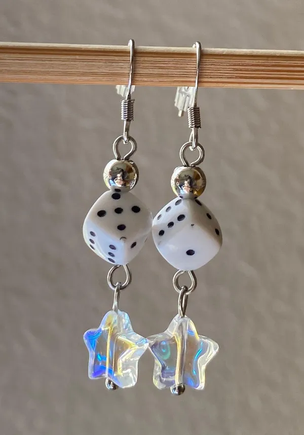 Handmade dice & star grunge funky y2k style dangle earrings 🎲⭐️ - Image 5