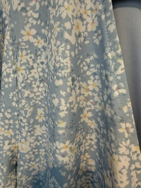 ARULA Pale Blue Floral Skort with White Print Size 1X - Image 4