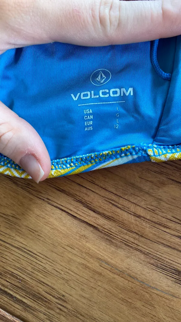 Volcom Swim Top - Image 4
