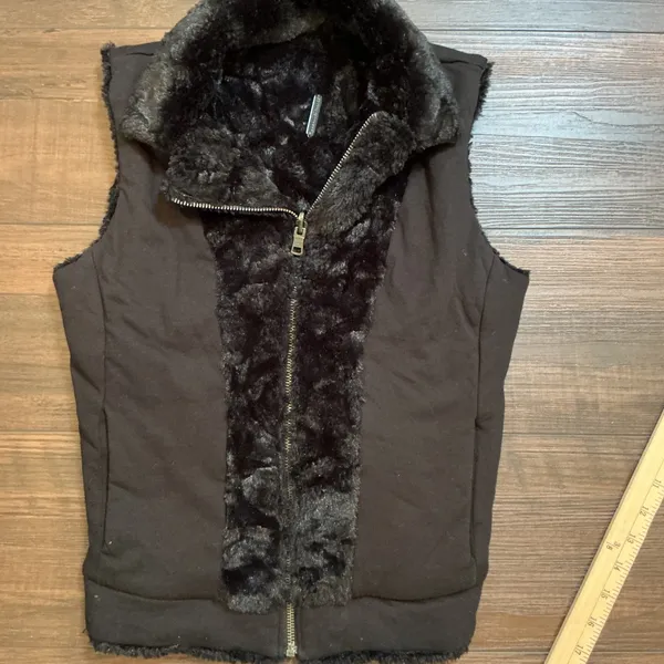 Armani Exchange Reversible Faux Fur Vest Black Full Zip Pockets Small Luxury - Image 5