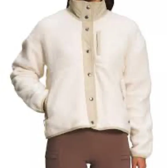 North Face Women’s Cragmont Fleece Jacket - Image 2