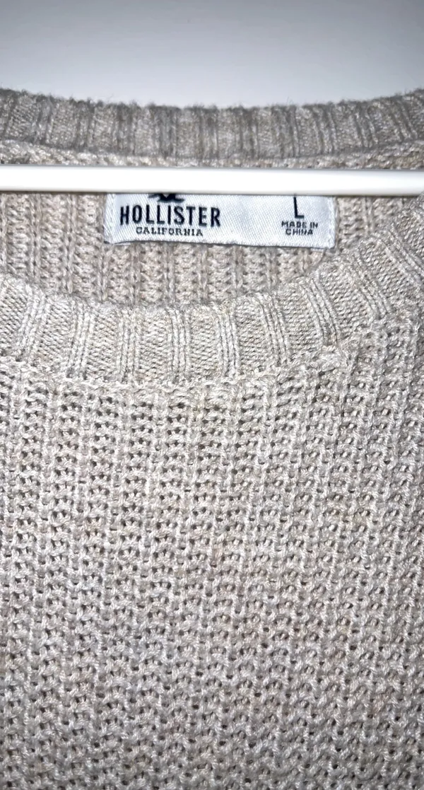 Hollister Sweater - Image 2