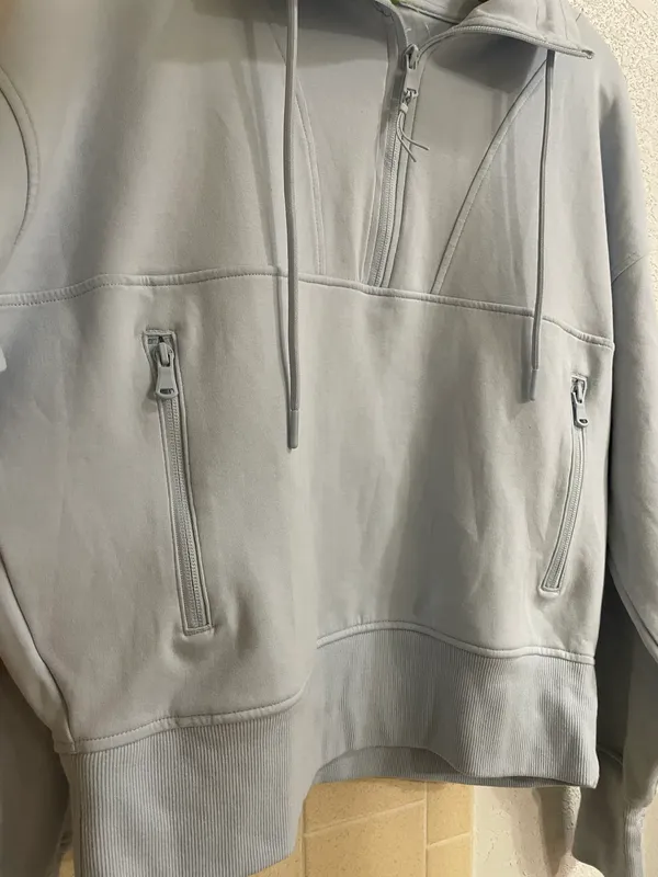 Old Navy Activewear Zip-Up - Image 4